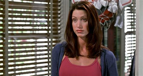 How Shannon Elizabeth Feels About Going Nude In American Pie